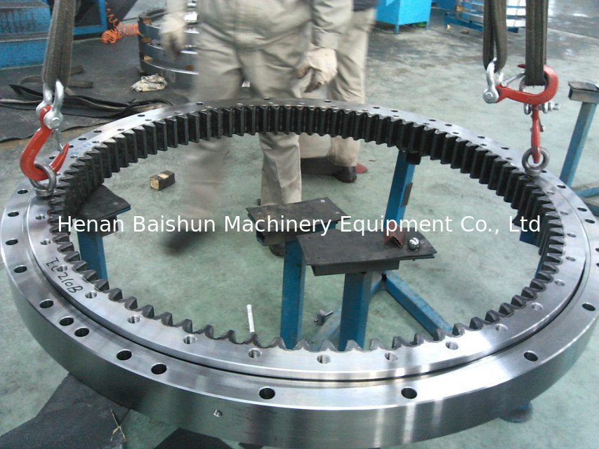 New Holland excavator slewing ring bearing swing bearing circle