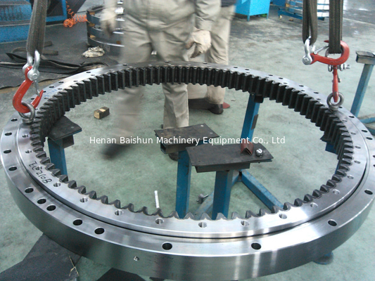 Best price RK200 Kobelco crane bearing slewing ring gear